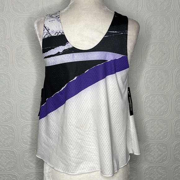 Nike | Nike Tennis Tank Top with Built in Bra - Picture 3 of 9